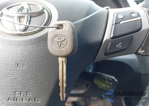 2009 Toyota Camry Se z USA, uszkodzony, nr VIN 4T1BE46KX9U350392